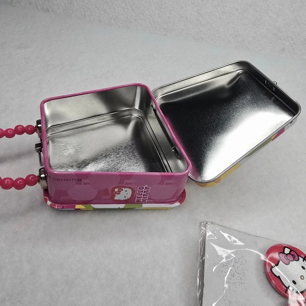 Hello Kitty Mini Purse Tin Box Bead Handle Button Magnets Sanrio 2010 2012
